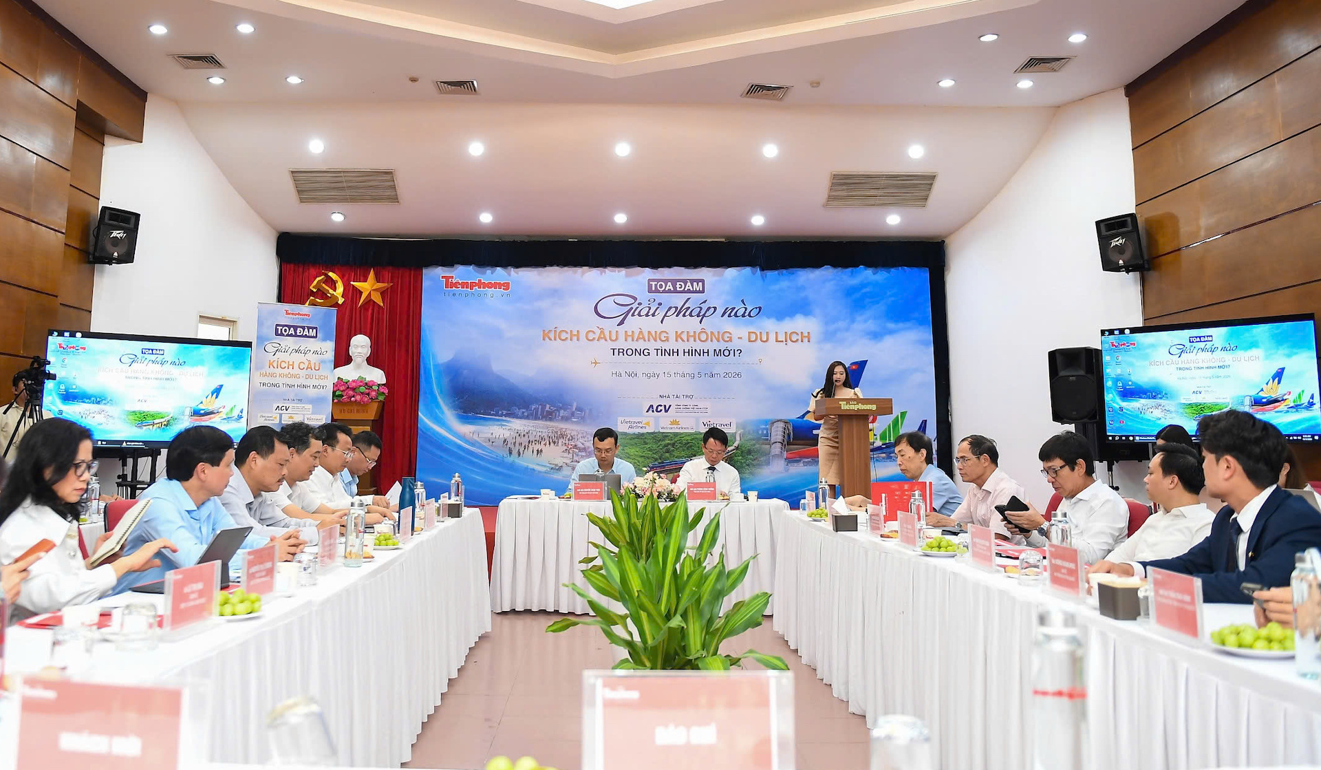 Hàng không - du lịch trước yêu cầu nâng cao khả năng thích ứng với biến động toàn cầu